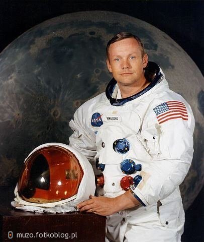 Neil Armstrong - pierwszy człowiek na Księżycu.