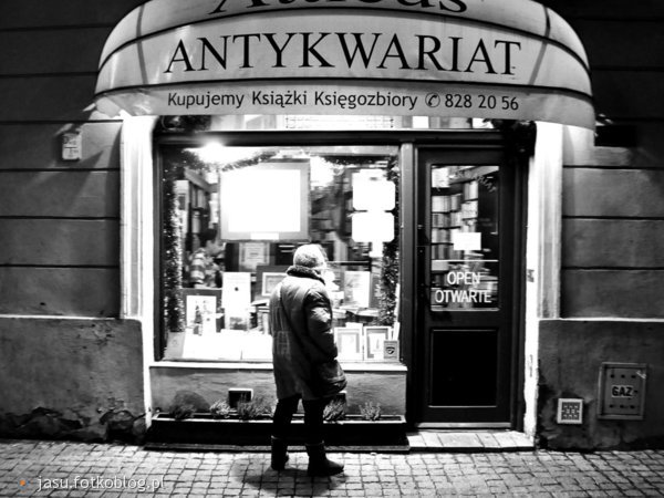 Antykwariat Warszawa , Krakowskie Przedmieście , 21;30
