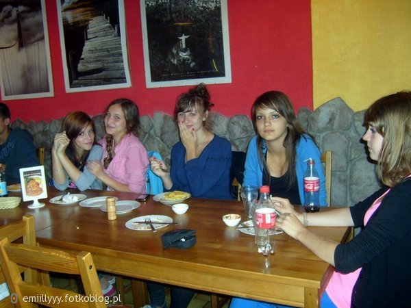 od lewej : Tala , Eda , ja , Magda , Paula :D