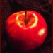 "10000 dolarów. Ile to jabłek" - Ryuk  :: Sam tytuł wskazuje na to, że zdjęcie zrobione po obejrzeniu serii Death note. 